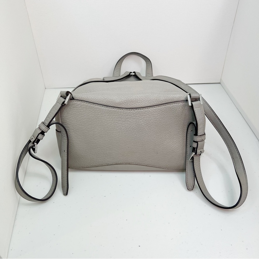 9- Michael Kors Grey Pebbled Leather Raven
Medium - Picture 7 of 11